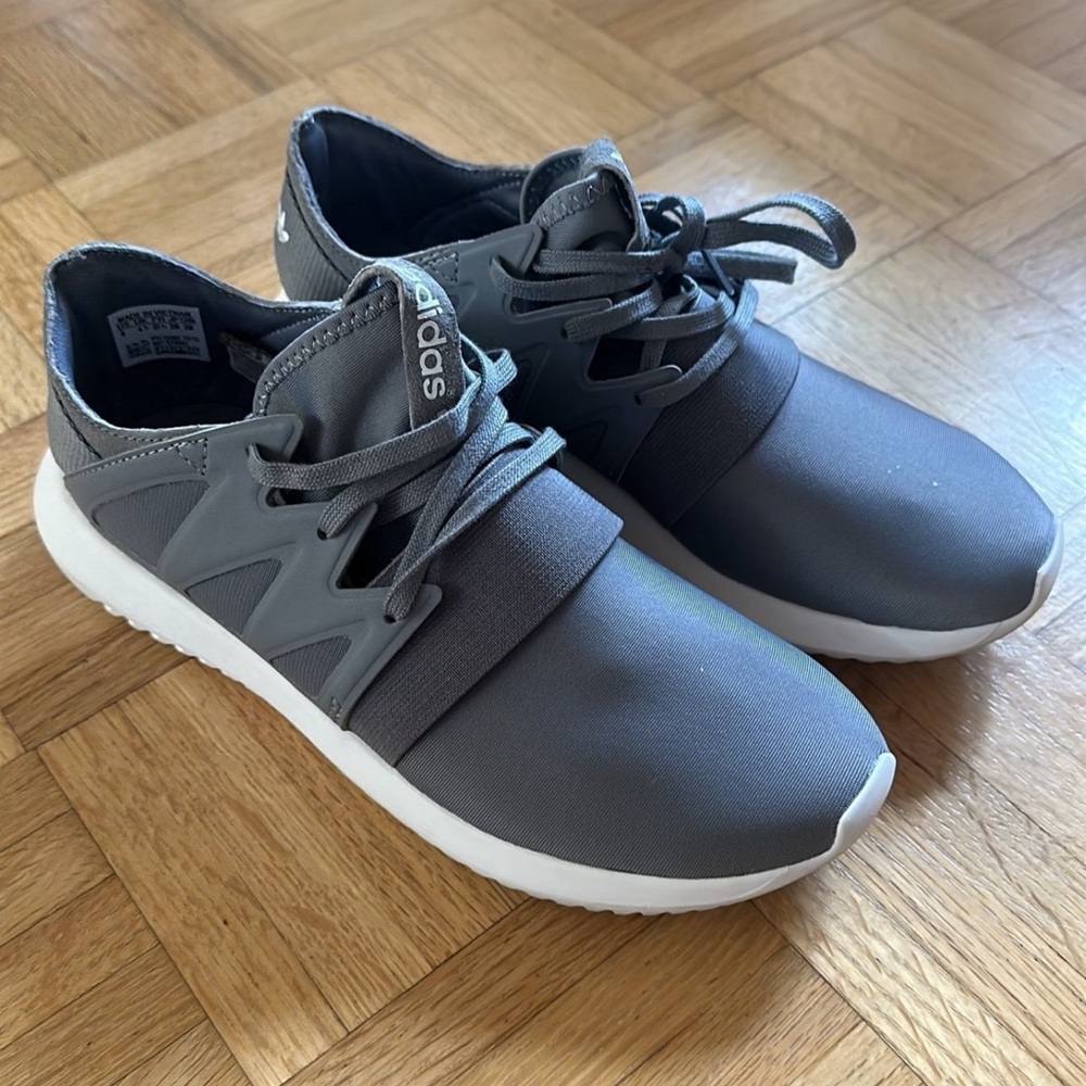 Adidas Tubular Viral